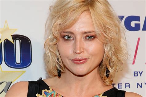 what is estella warren doing now